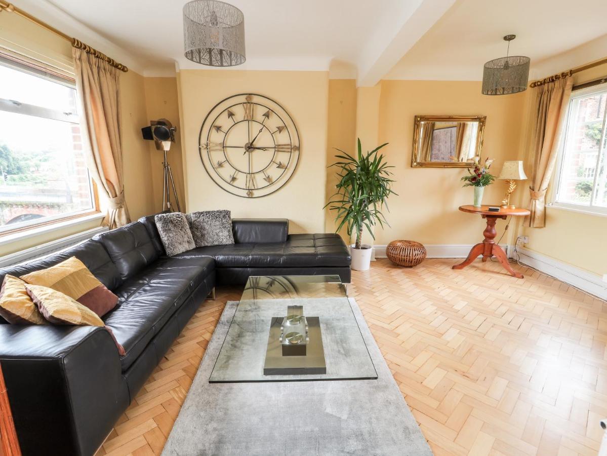 شقة Dee Heights Penthouse تشيستر المظهر الخارجي الصورة